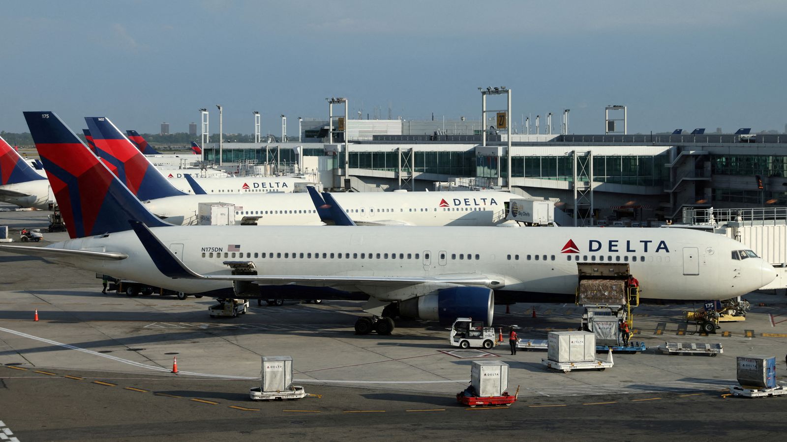 Stowaway discovered on Delta Air Lines flight from New York to Paris | US News