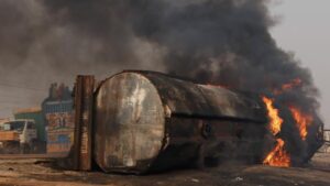 Fuel tanker explosion kills dozens of people in Nigeria