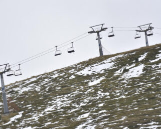 Ski lift accident leaves 30 injured at Spanish resort in the Pyrenees