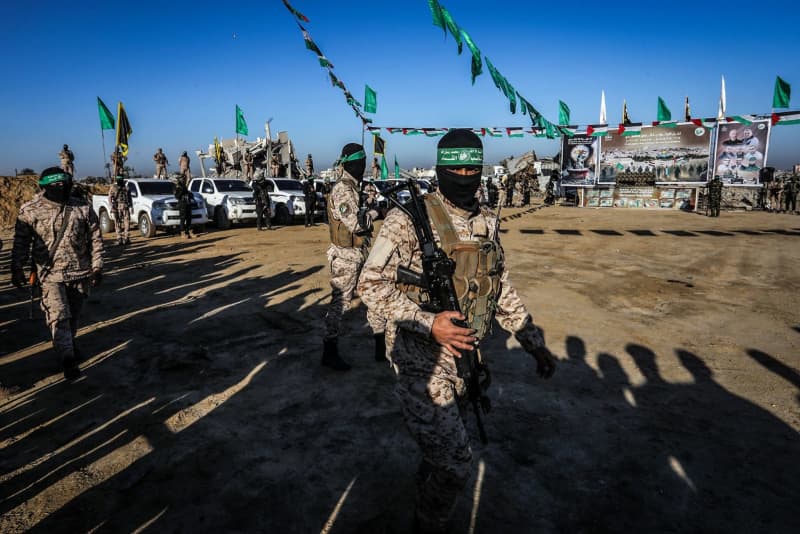 Hamas to hand over remains of four hostages to Israel